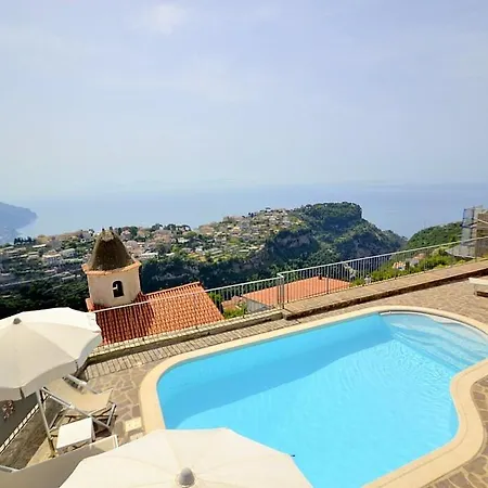 Apartment Sleeps 6 Pool Air Con Wifi Scala