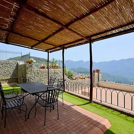 Sleeps 6 Pool Air Con Wifi Apartment Scala