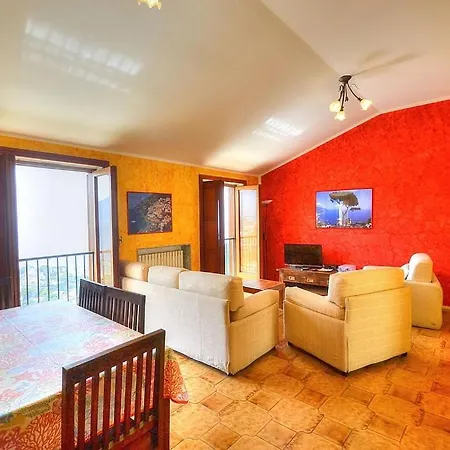 Sleeps 6 Pool Air Con Wifi *